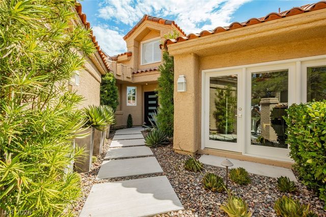 7949 Harbour Towne Avenue, Las Vegas, NV 89113
