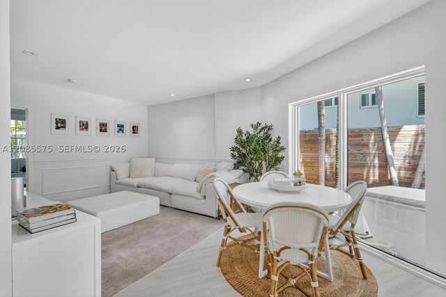 755 Curtiswood Dr, Key Biscayne, FL 33149