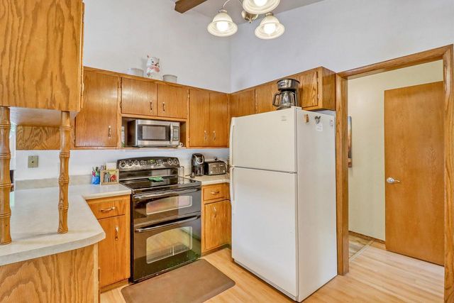 1411 23rd Avenue S, Moorhead, MN 56560