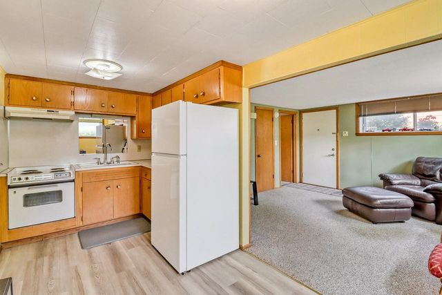 1411 23rd Avenue S, Moorhead, MN 56560