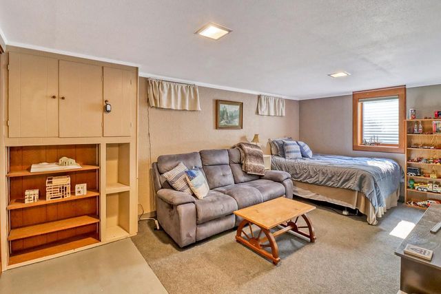 1411 23rd Avenue S, Moorhead, MN 56560