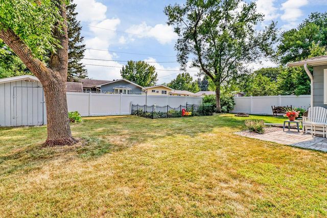 1411 23rd Avenue S, Moorhead, MN 56560