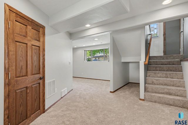 5413 W Missouri St St Street, Sioux Falls, SD 57106