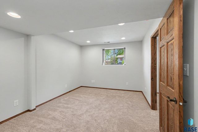 5413 W Missouri St St Street, Sioux Falls, SD 57106