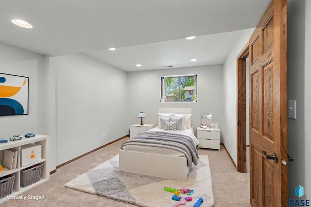 5413 W Missouri St St Street, Sioux Falls, SD 57106