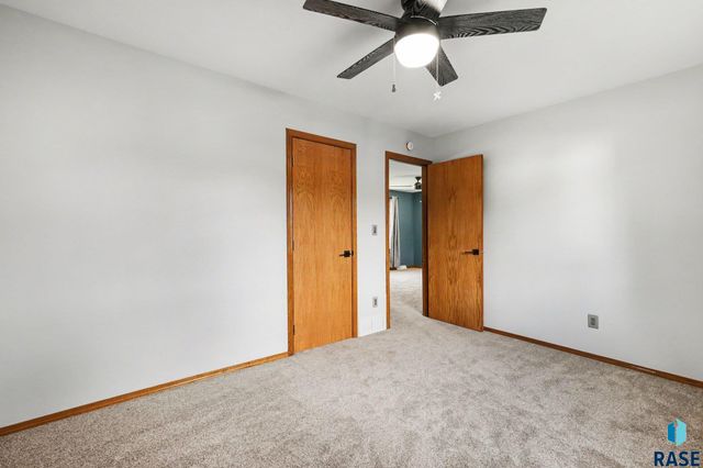 5413 W Missouri St St Street, Sioux Falls, SD 57106