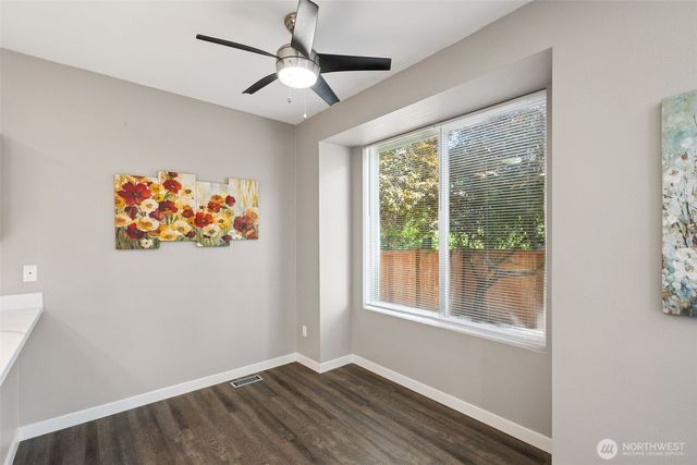 18541 100th Avenue E, Puyallup, WA 98375