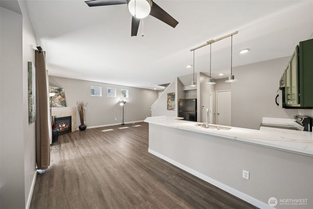 18541 100th Avenue E, Puyallup, WA 98375