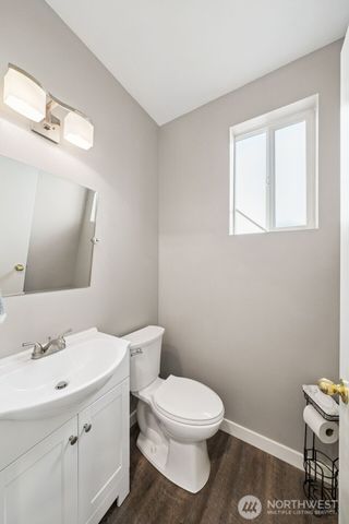 18541 100th Avenue E, Puyallup, WA 98375