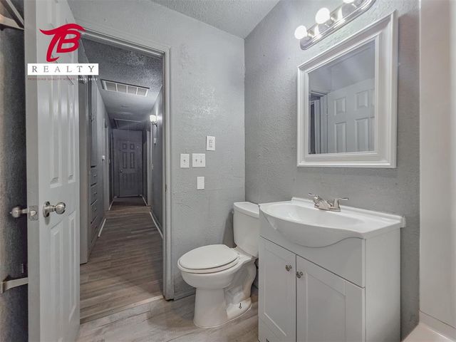 2320 NE 20th Street, Oklahoma City, OK 73111