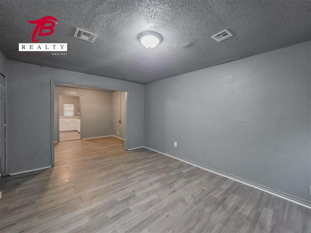 2320 NE 20th Street, Oklahoma City, OK 73111