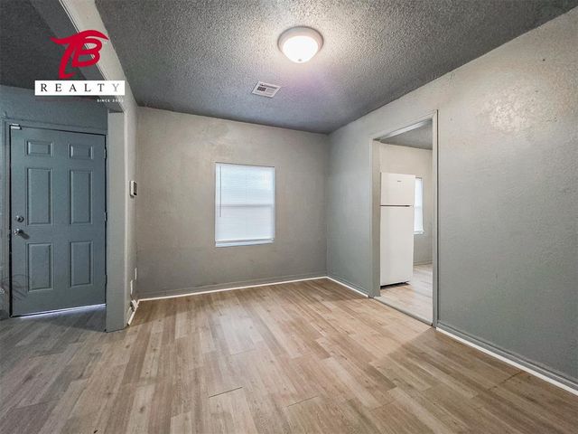 2320 NE 20th Street, Oklahoma City, OK 73111