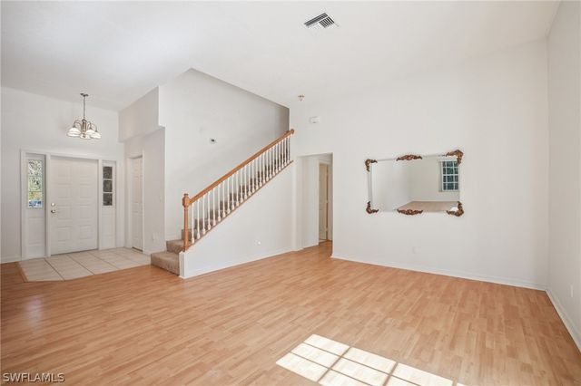 5348 Cypress LN, Naples, FL 34113