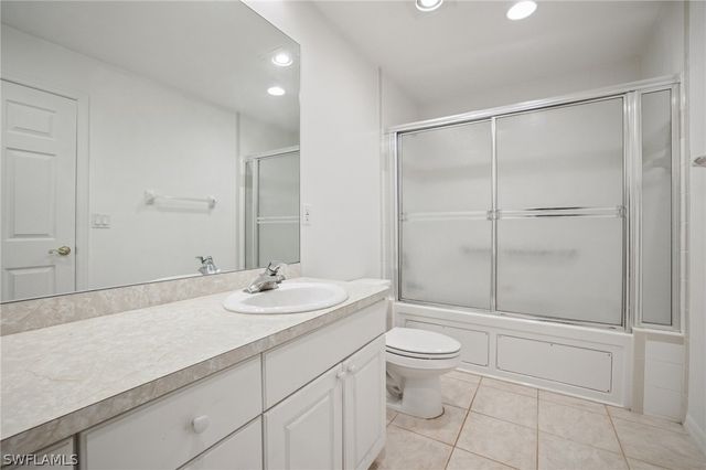 5348 Cypress LN, Naples, FL 34113