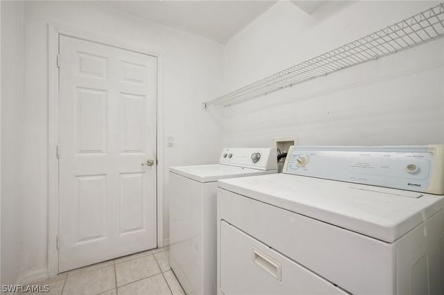 5348 Cypress LN, Naples, FL 34113