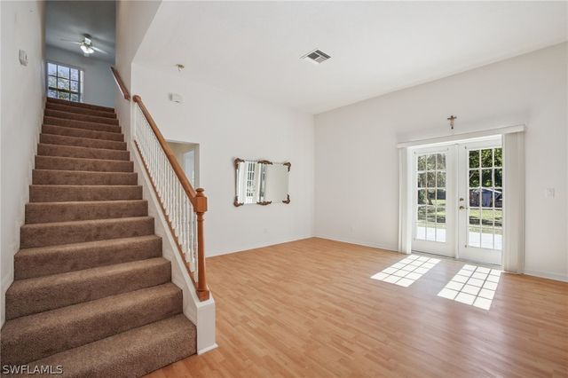 5348 Cypress LN, Naples, FL 34113