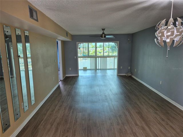 4939 FLORAMAR TERRACE 203, New Port Richey, FL 34652