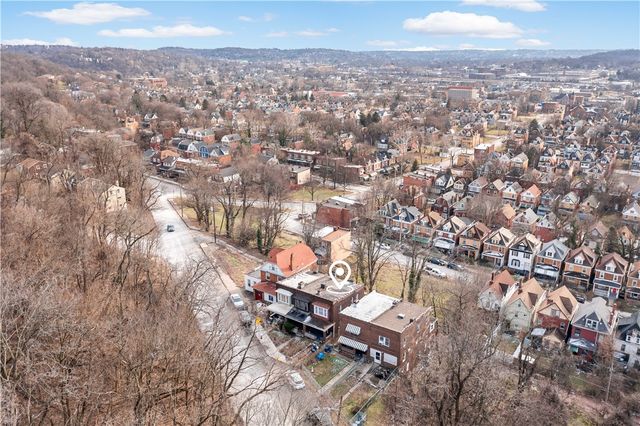 7138 Apple St, Lincoln Larimer, PA 15206