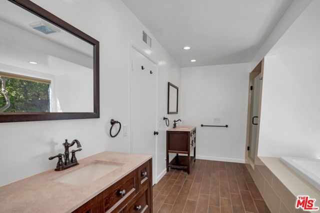 9141 Leander Place, Beverly Hills, CA 90210