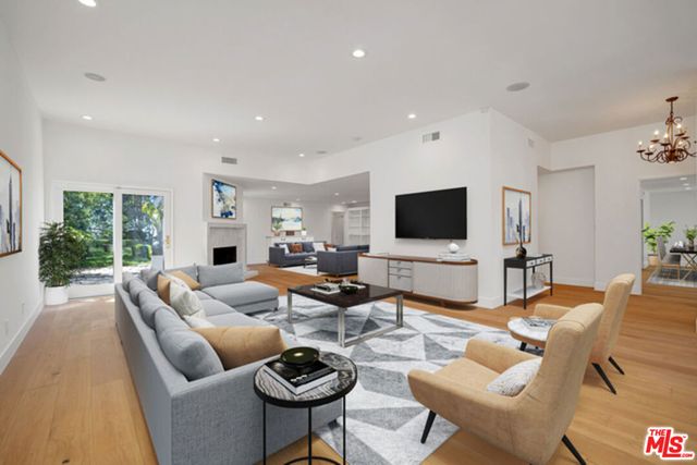 9141 Leander Place, Beverly Hills, CA 90210