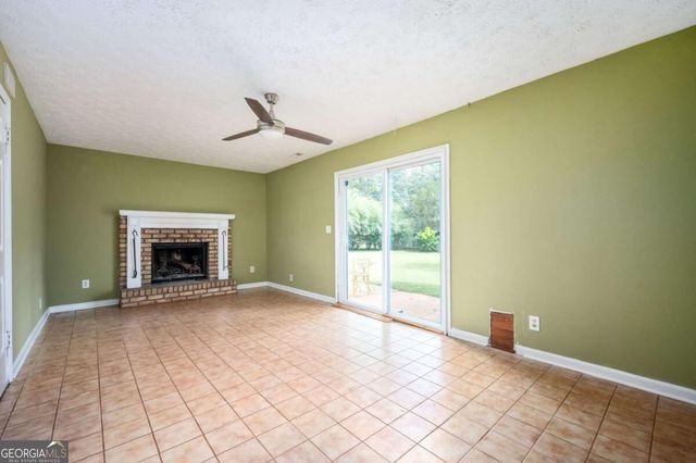 633 San Pablo Drive, Stone Mountain, GA 30083
