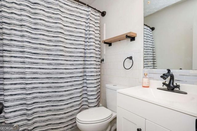 633 San Pablo Drive, Stone Mountain, GA 30083