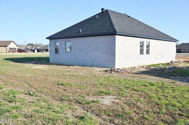 220 Quincy Cir, Trumann, AR 72472