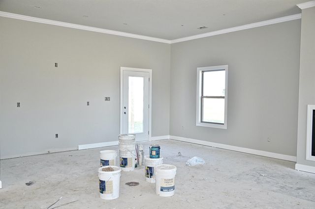 220 Quincy Cir, Trumann, AR 72472