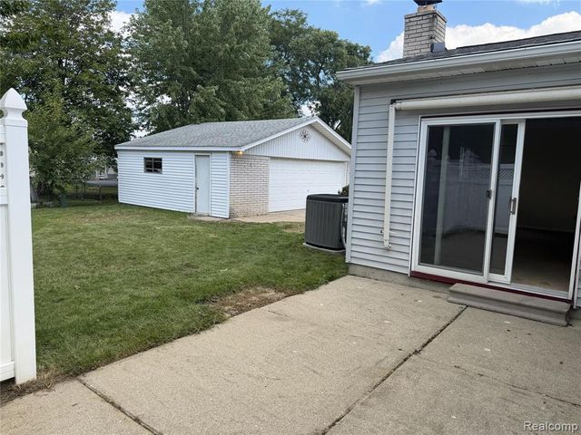 42150 Addison Avenue, Canton, MI 48187