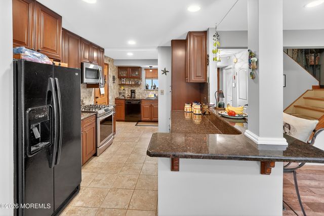 3 Stork Lane, Howell, NJ 07731