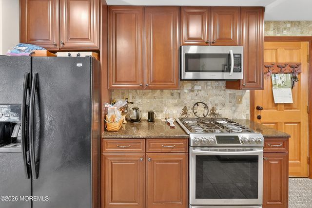 3 Stork Lane, Howell, NJ 07731