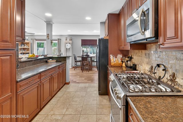 3 Stork Lane, Howell, NJ 07731