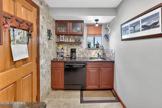3 Stork Lane, Howell, NJ 07731