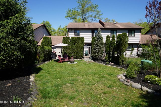 3 Stork Lane, Howell, NJ 07731