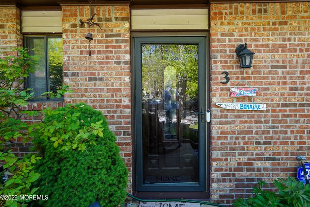 3 Stork Lane, Howell, NJ 07731