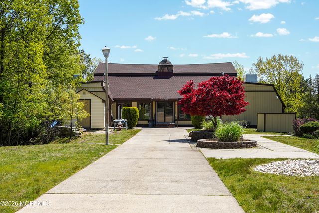 3 Stork Lane, Howell, NJ 07731