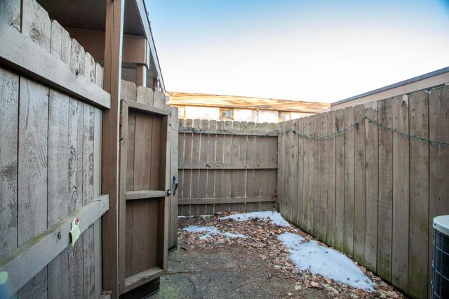 3246 Summerdale Lane, 34, Columbus, OH 43221