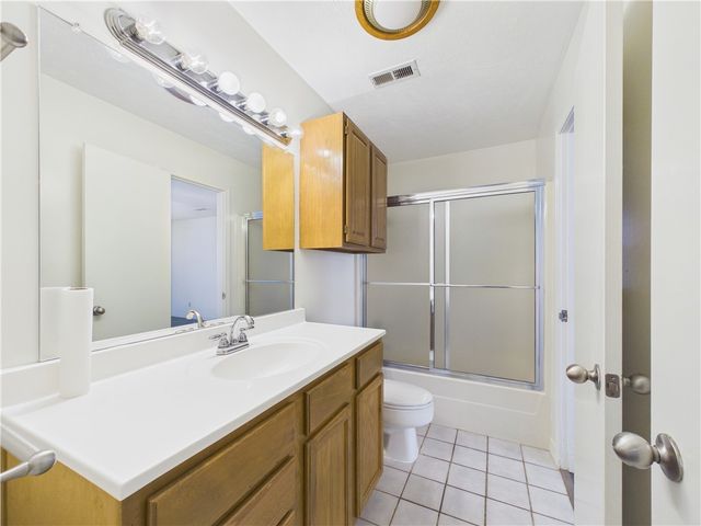 1990 W Twin Springs Street, Siloam Springs, AR 72761