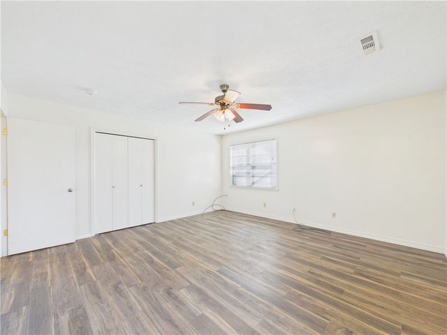 1990 W Twin Springs Street, Siloam Springs, AR 72761