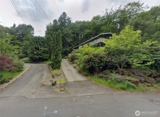 8401 NE 169th Street Ct, Kenmore, WA 98028