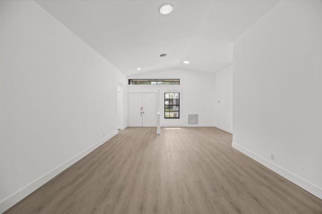 8910 Boatswain Drive 8910, Boynton Beach, FL 33436