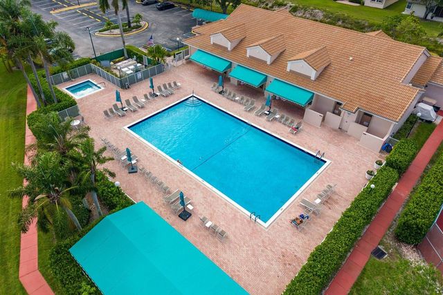 8910 Boatswain Drive 8910, Boynton Beach, FL 33436