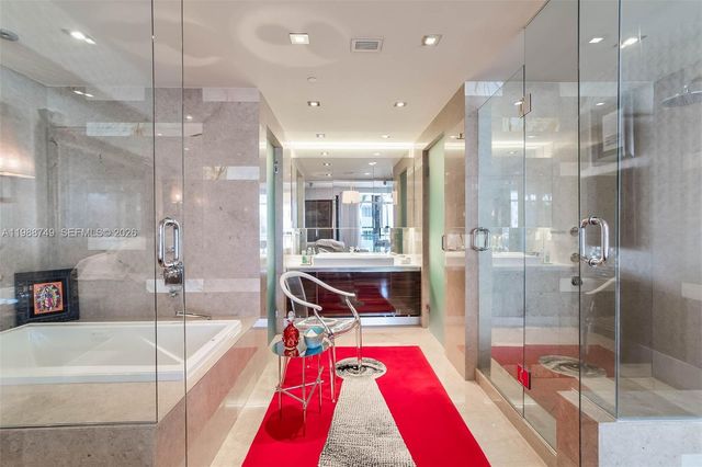 3737 Collins Ave S-203, Miami Beach, FL 33140