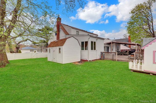 451 N Grove Street, Valley Stream, NY 11580