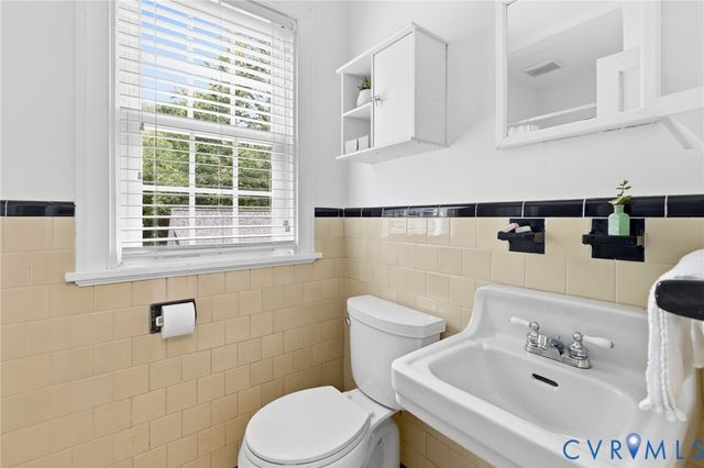1002 Normandy Dr, Henrico, VA 23229