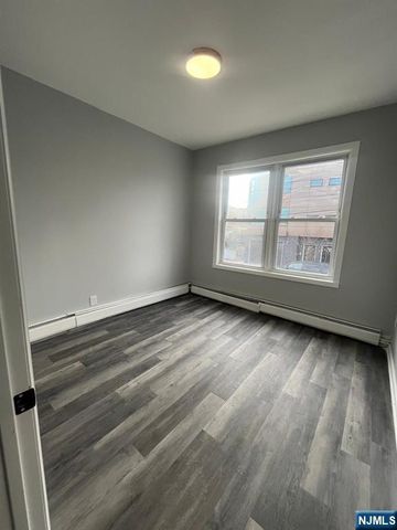 1456 44th Street, North Bergen, NJ 07047