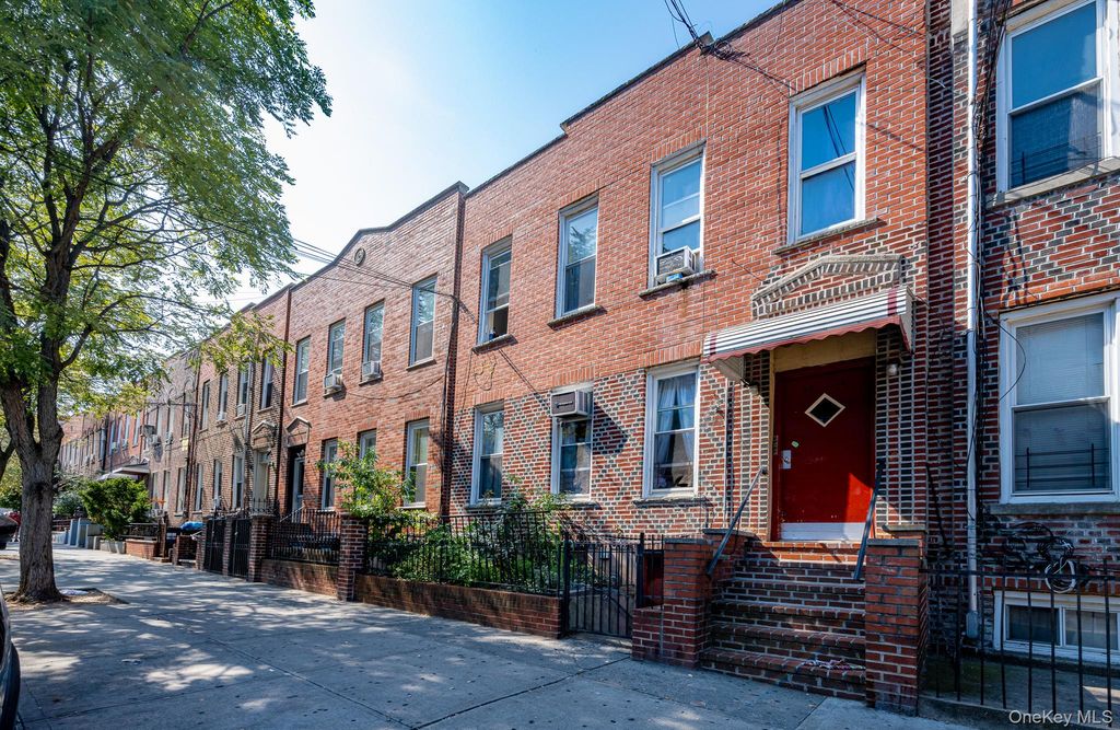 38-04 111th Street, Corona, NY 11368 — photo 3
