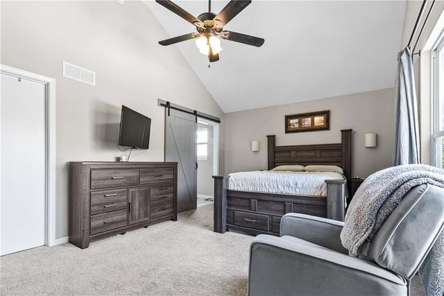 607 SE Joel Avenue, Lee's Summit, MO 64063