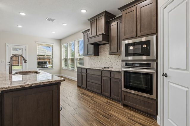 6517 Harwich Drive, Mesquite, TX 75181