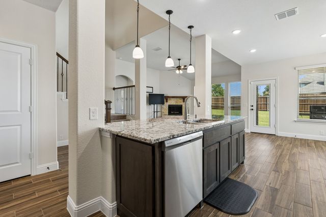 6517 Harwich Drive, Mesquite, TX 75181